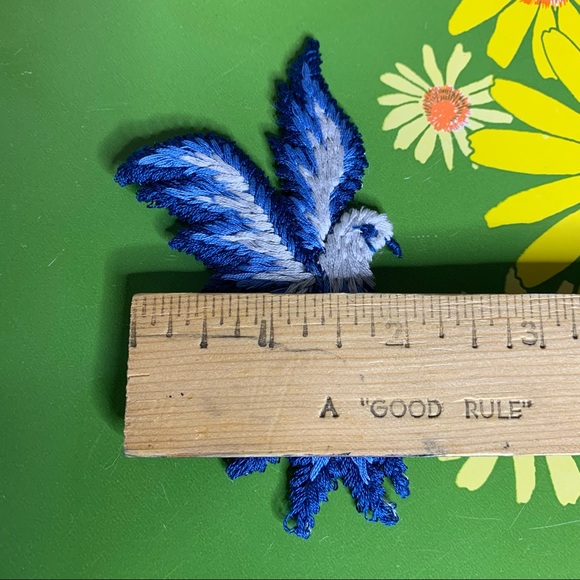 Embroidered Bird Patch - Picture 4 of 5